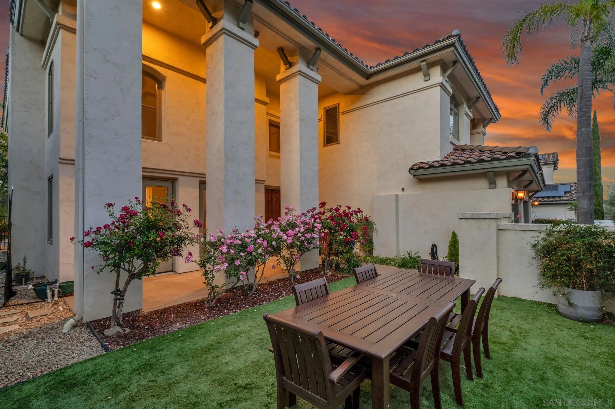 https://cdn.realtyfeed.com/cdn/127/260011984/2612e0e55ebd6d0447700dccc1bfd678.webp