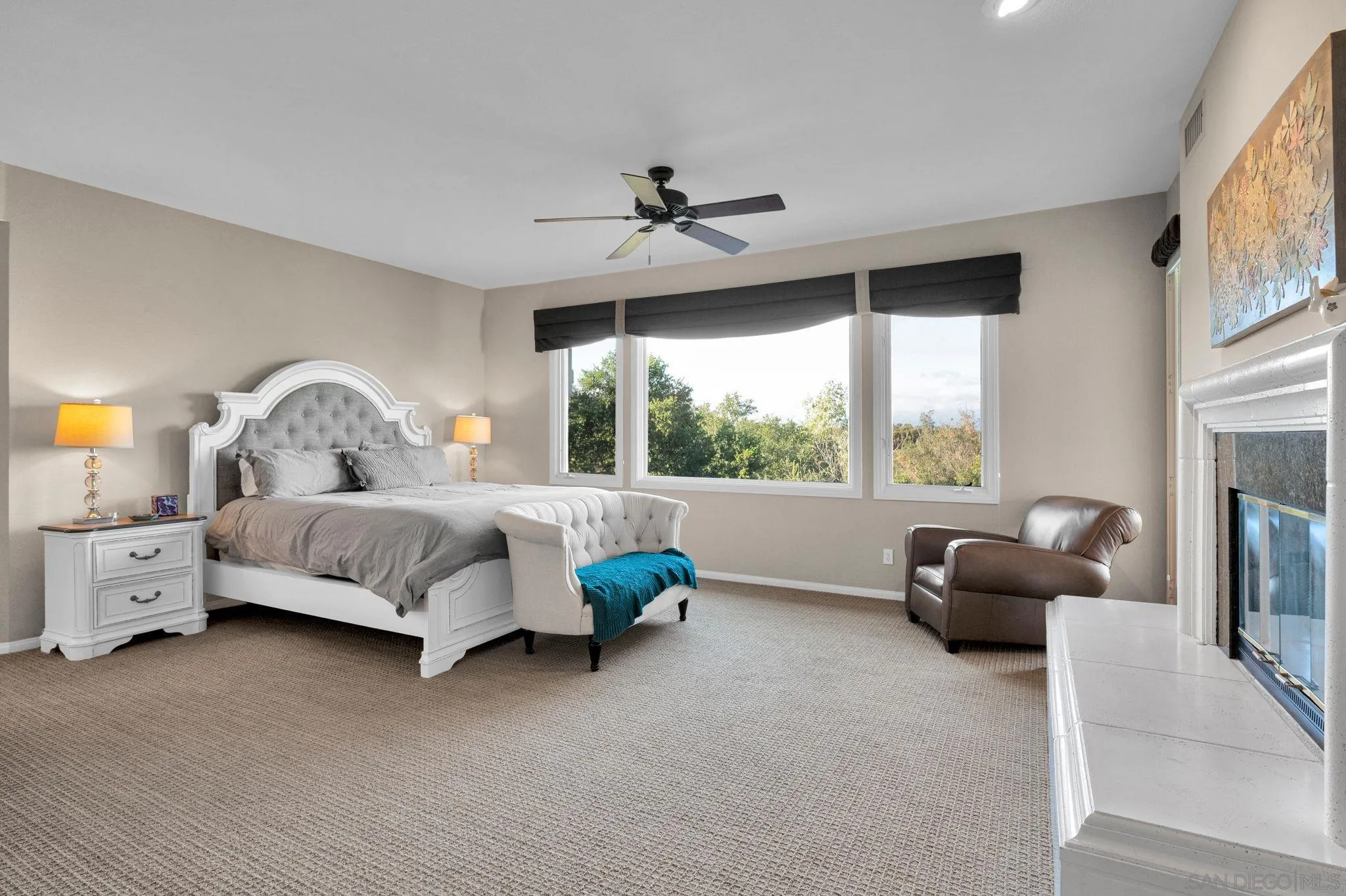 https://cdn.realtyfeed.com/cdn/127/260011984/2bbdd72f3b85e69fc8640fb1c7a45b24.webp