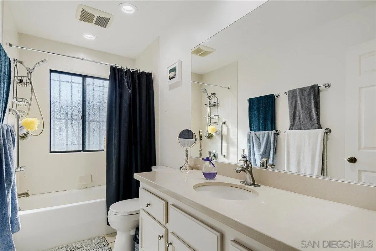 Photo #20: 260011991 Listing: Photo #20