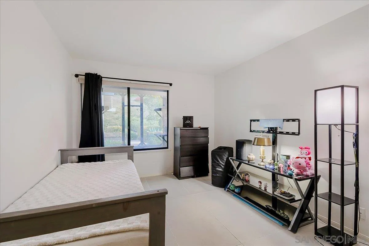 Photo #19: 260011991 Listing: Photo #19