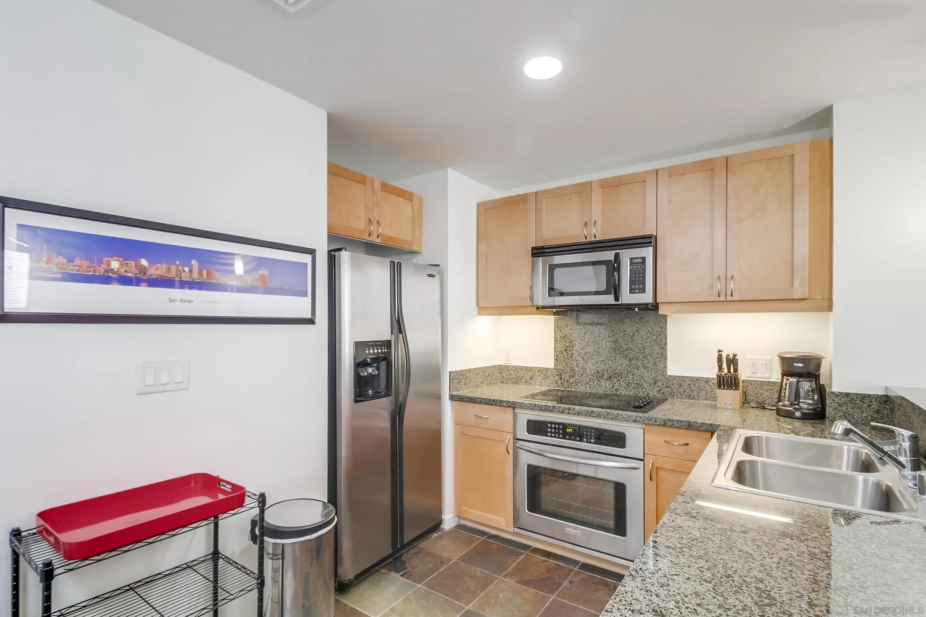 Photo #11: 260011992 Listing: Photo #11