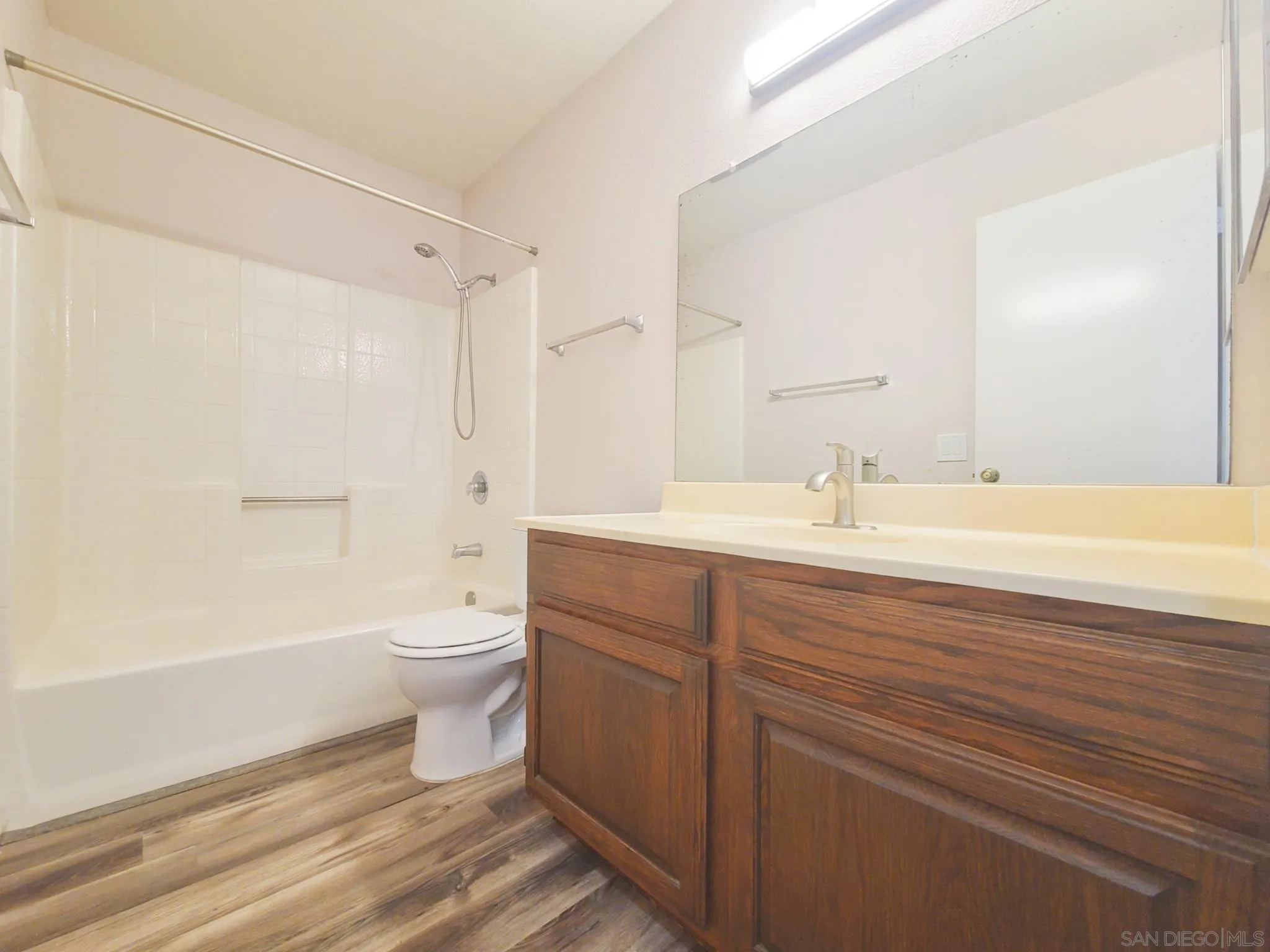 4166 Monroe Avenue, San Diego, CA 92116, photo 17
