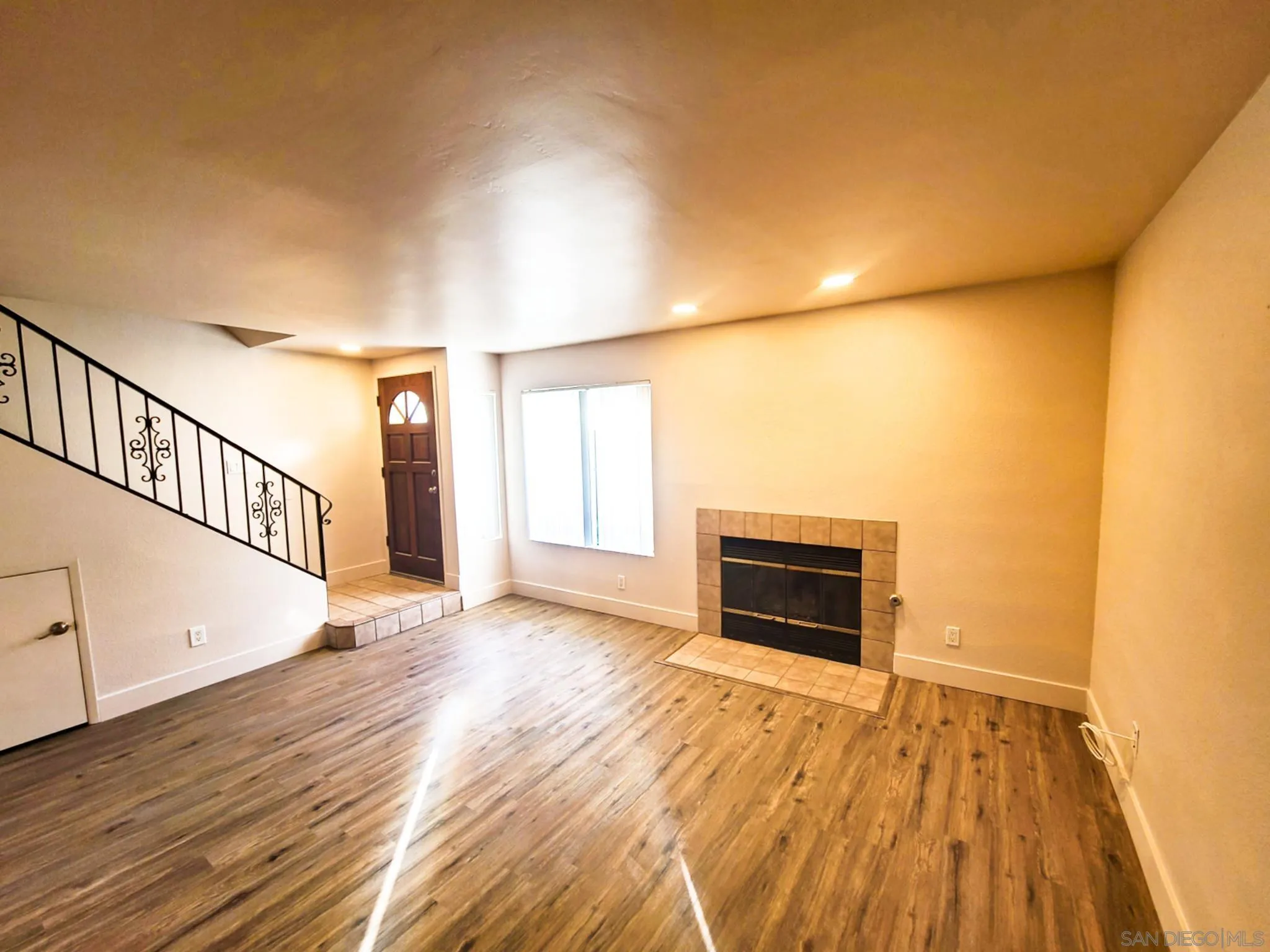 4166 Monroe Avenue, San Diego, CA 92116, photo 16