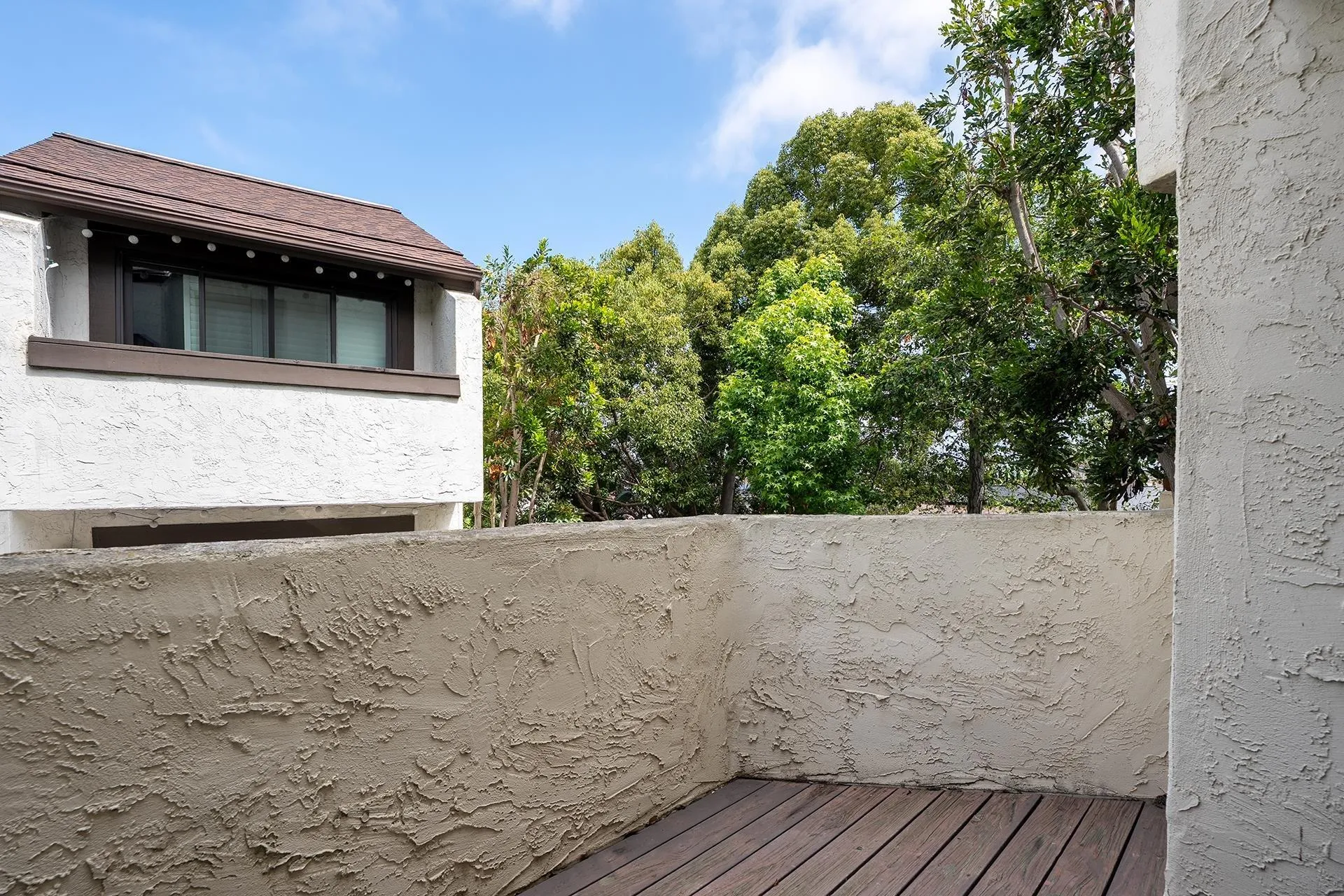 https://cdn.realtyfeed.com/cdn/127/260012022/28db1adbbb0d5a7e5c471cc55dd0b0aa.webp