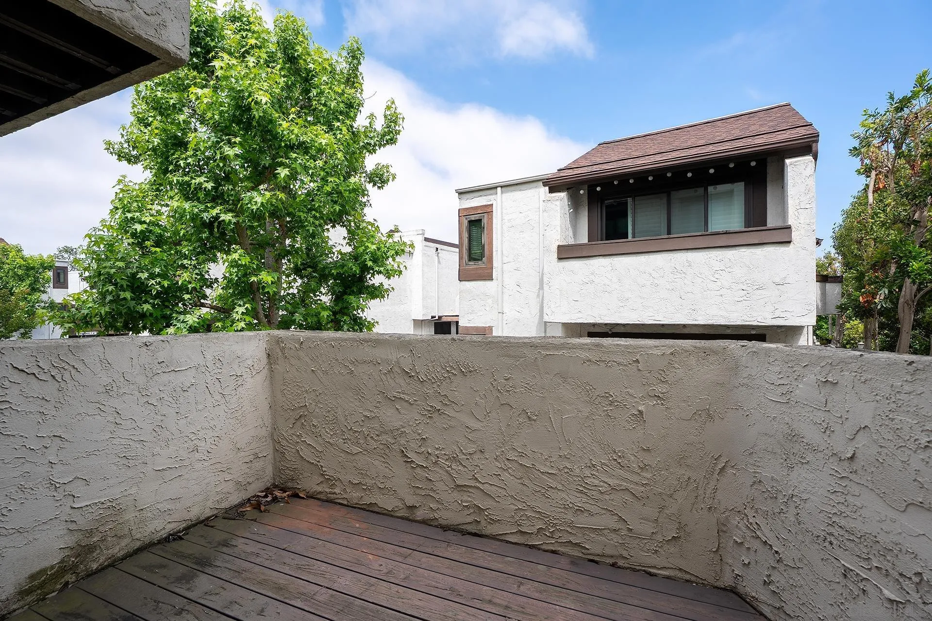 https://cdn.realtyfeed.com/cdn/127/260012022/5fdd9845ec80e654230befe3442631f6.webp