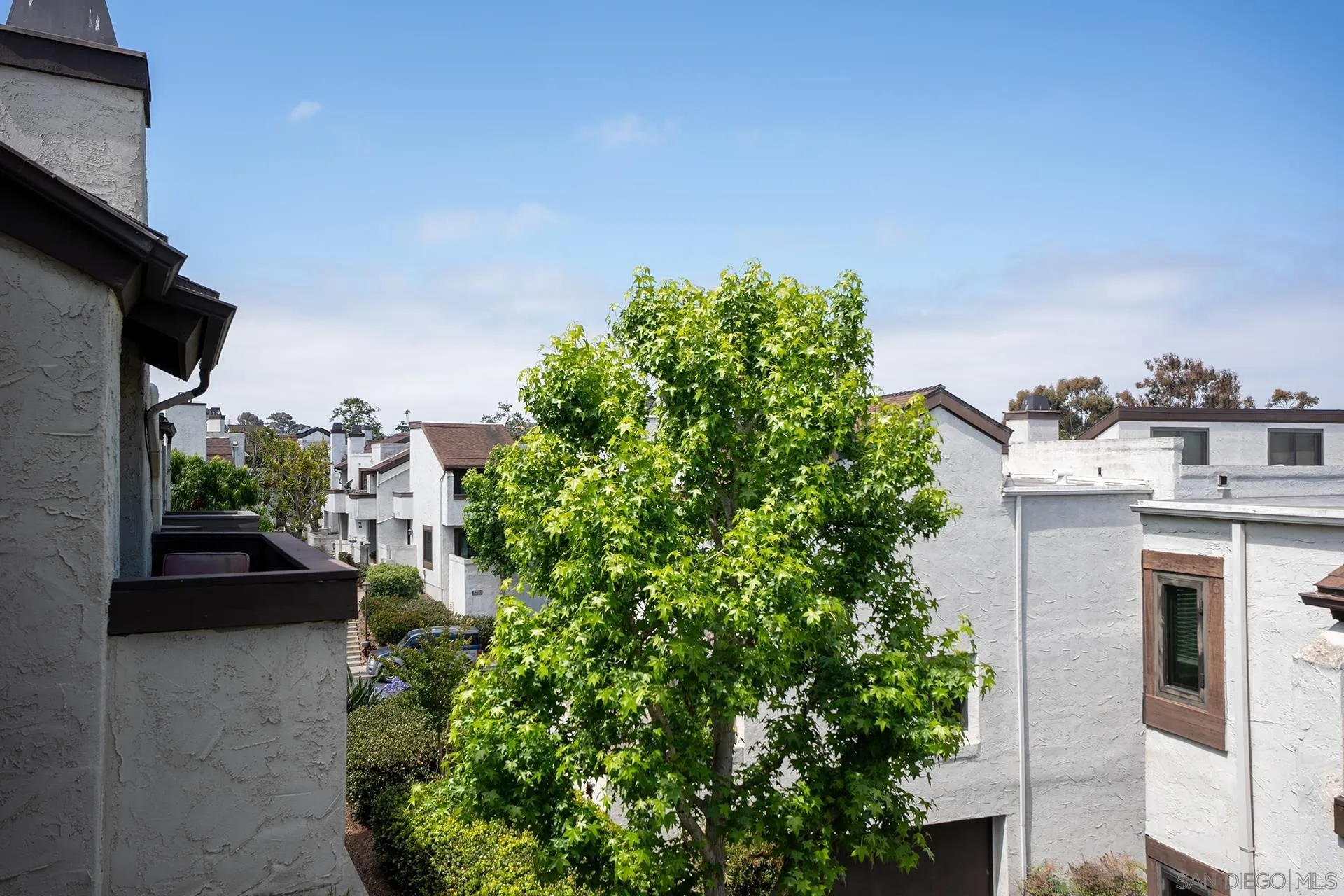 https://cdn.realtyfeed.com/cdn/127/260012022/874b58809bd9b376614d87ab24f3ad9f.webp