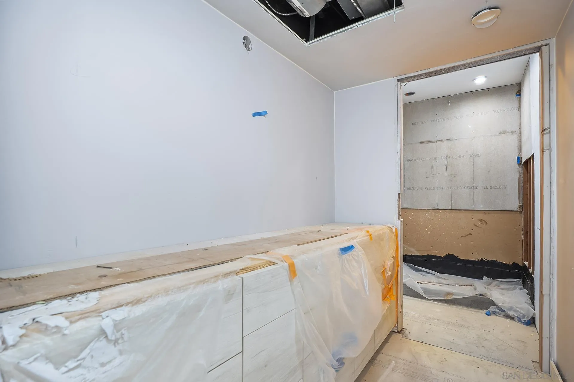 https://cdn.realtyfeed.com/cdn/127/260012022/9be804672dbcd3dc254ec16ecf367f69.webp
