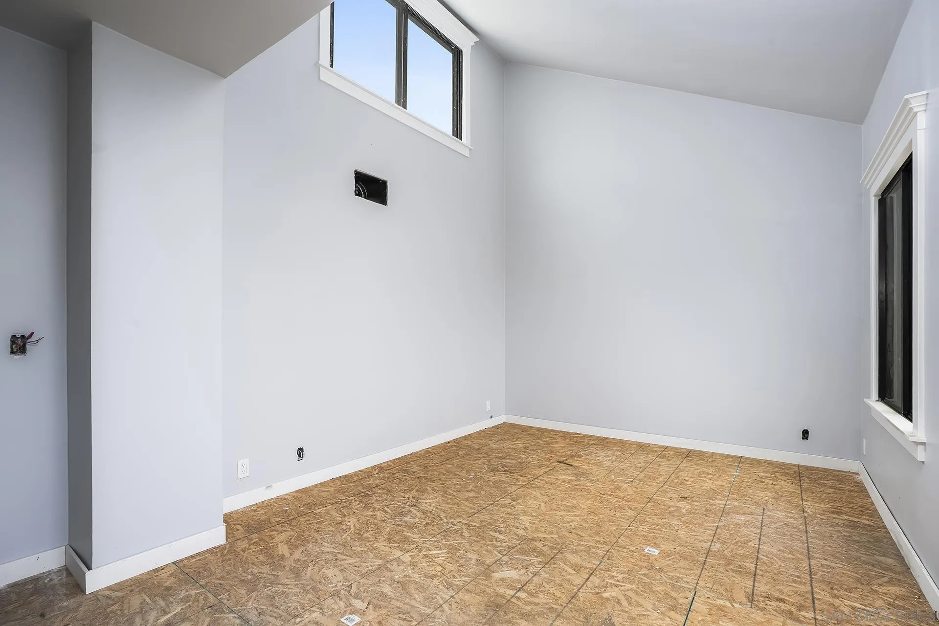 https://cdn.realtyfeed.com/cdn/127/260012022/cacc99493e91be724b4ec27bb2123abc.webp