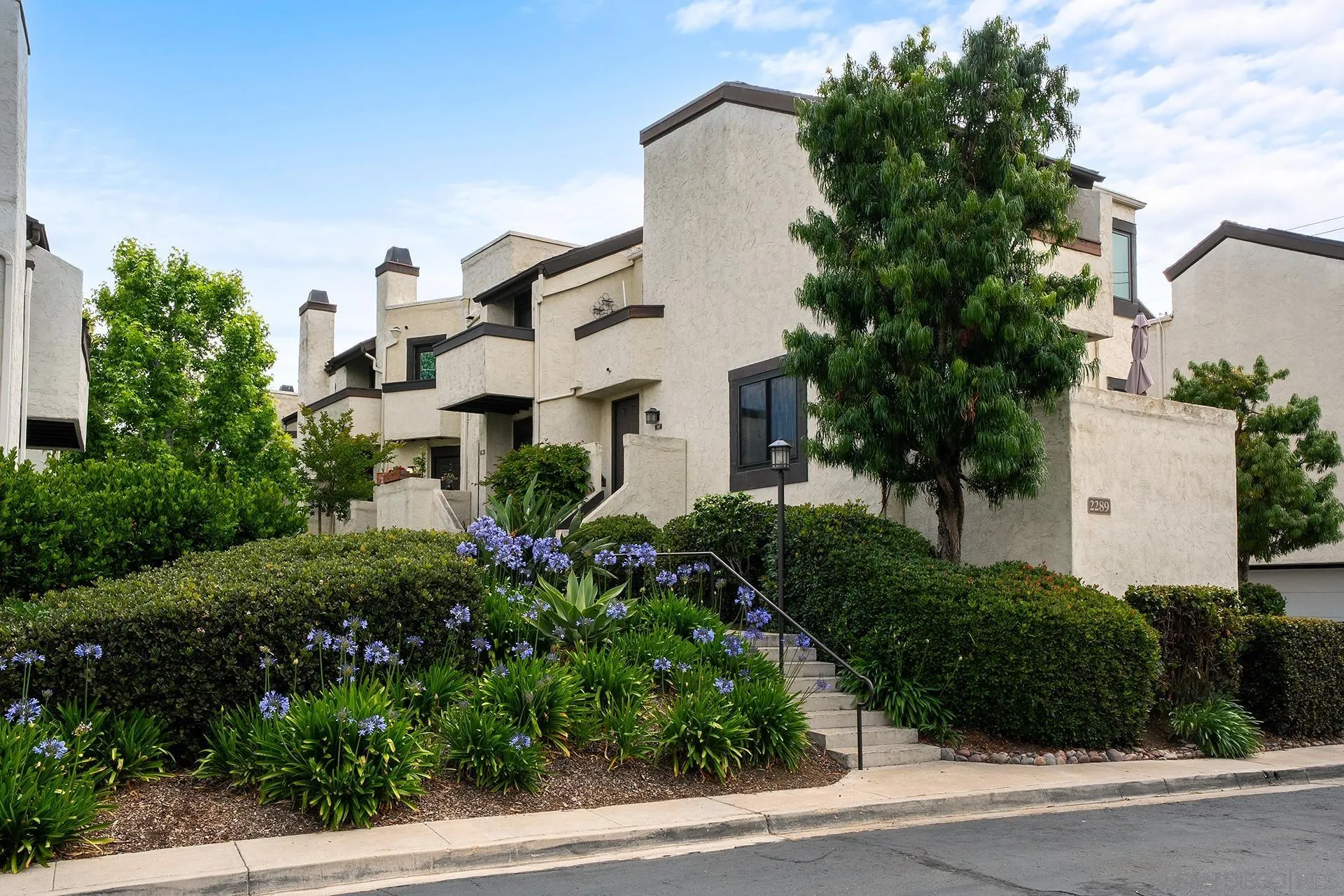 https://cdn.realtyfeed.com/cdn/127/260012022/d7c305e6c6e0dd0e7d7ef20529476389.webp