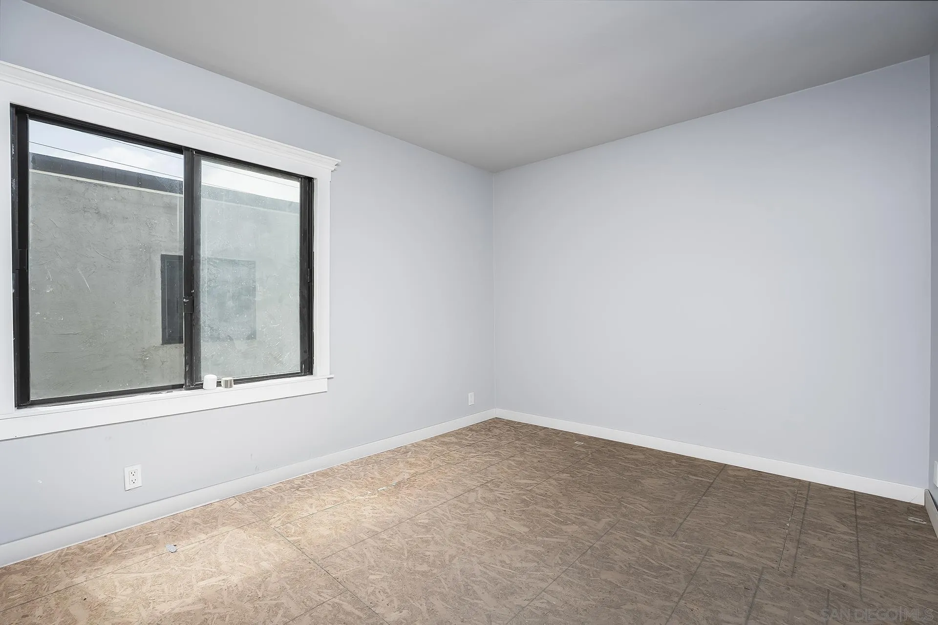 https://cdn.realtyfeed.com/cdn/127/260012022/e2785cf188d04c0ecbbe8b547a4e7c34.webp