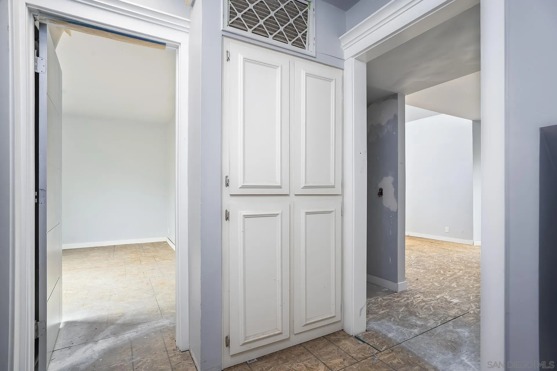 https://cdn.realtyfeed.com/cdn/127/260012022/fa6d81ab581dd94dc0df7d0103e7096e.webp