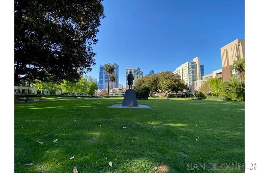 https://cdn.realtyfeed.com/cdn/127/260012025/5f11d56b9df4ad93bfa15a8c82ba9a2b.webp