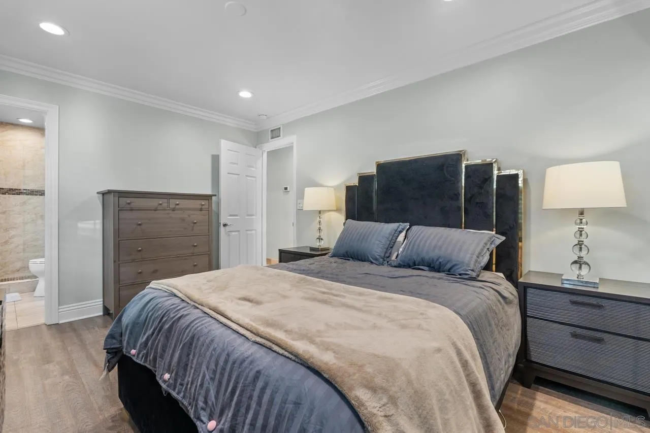 https://cdn.realtyfeed.com/cdn/127/260012027/1821f502a953a24de2f32776f6a5f81e.webp