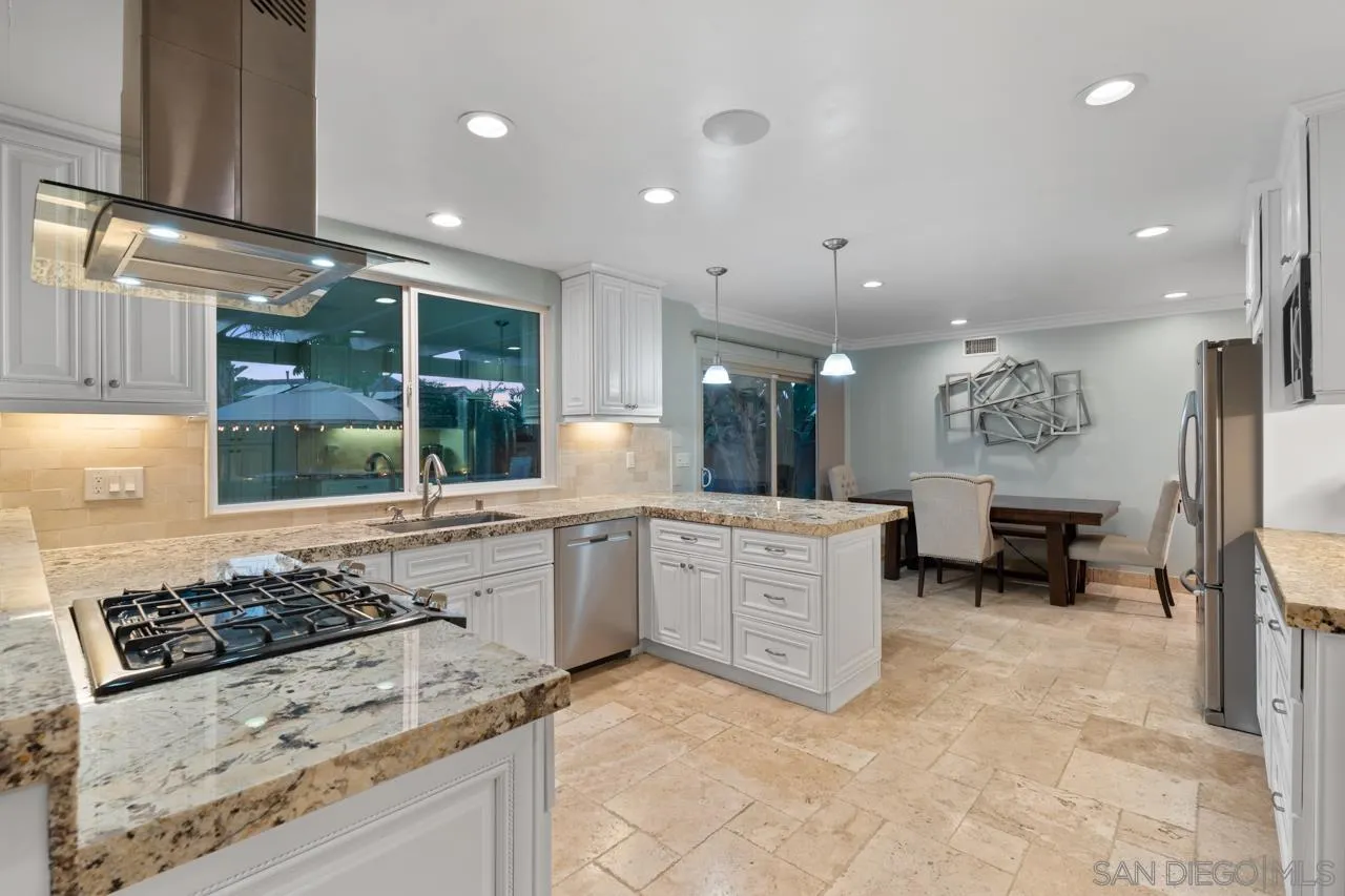https://cdn.realtyfeed.com/cdn/127/260012027/2543e0d30751aad3fe250c4d0fd03b20.webp