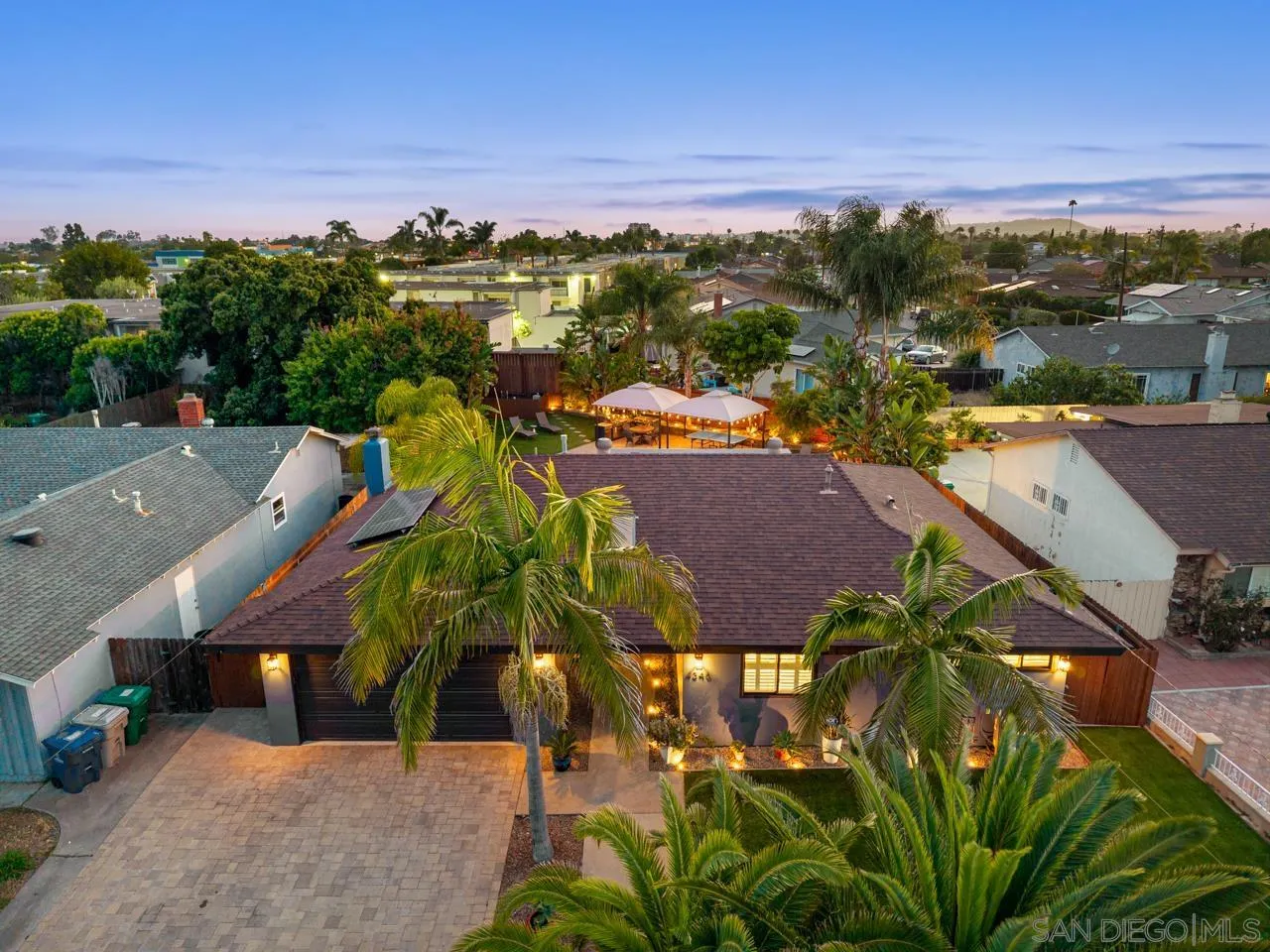 https://cdn.realtyfeed.com/cdn/127/260012027/27b18a0bfa5d052e26ddf200e8860664.webp