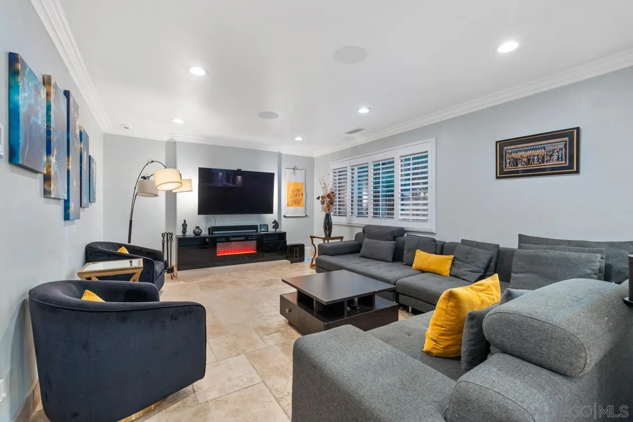 https://cdn.realtyfeed.com/cdn/127/260012027/60e9e2791be097072cf673e105b58e2a.webp