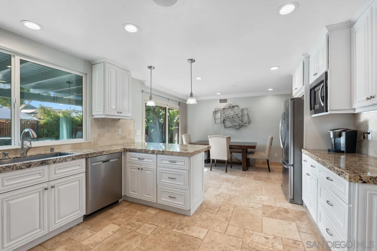 https://cdn.realtyfeed.com/cdn/127/260012027/6eb96ff8843026f28b3aeaacc1853814.webp