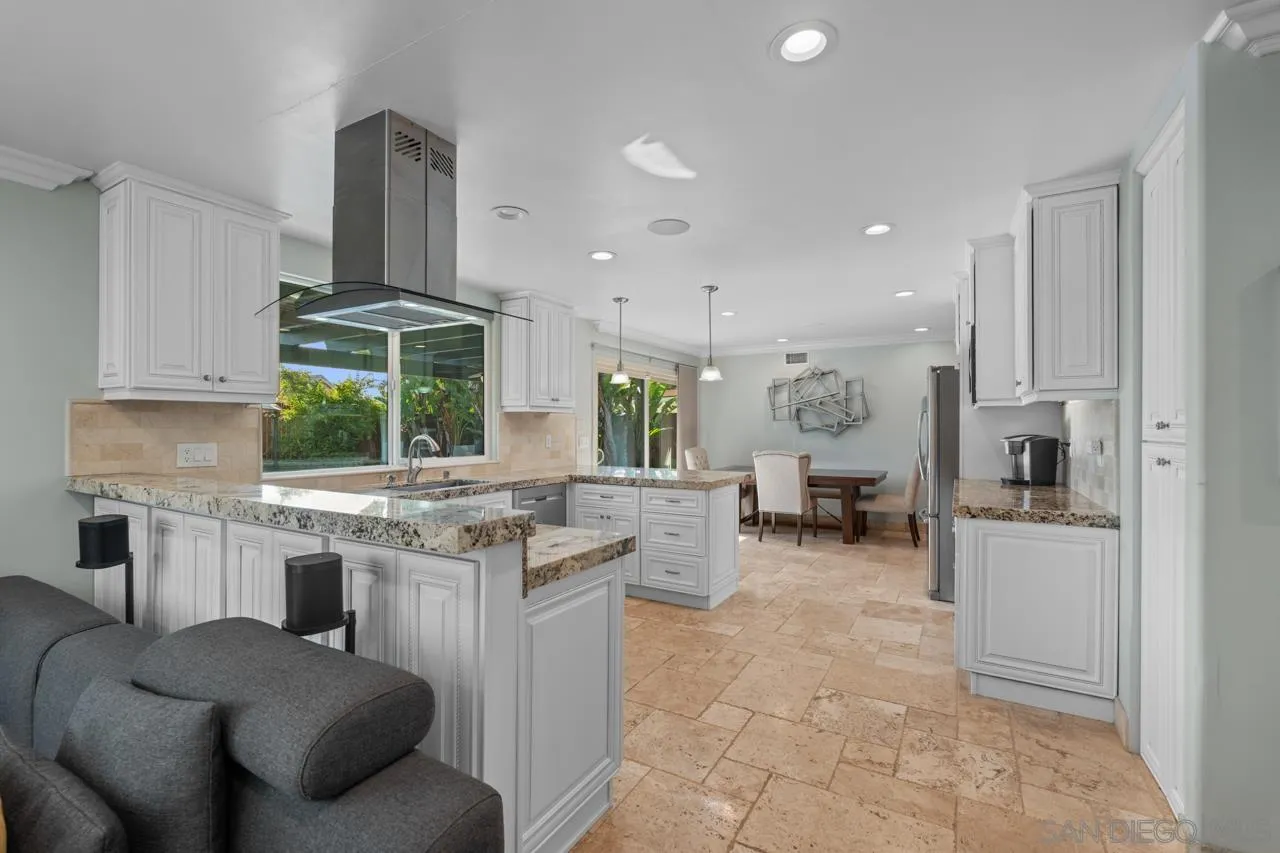 https://cdn.realtyfeed.com/cdn/127/260012027/7c338a9758b41dd20910caaf2fd9e168.webp