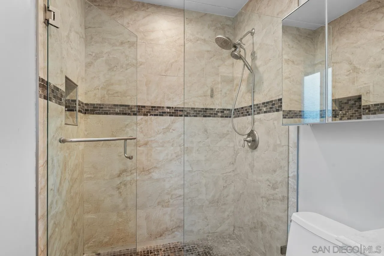 https://cdn.realtyfeed.com/cdn/127/260012027/9910ed5889da337525fde9257795a758.webp