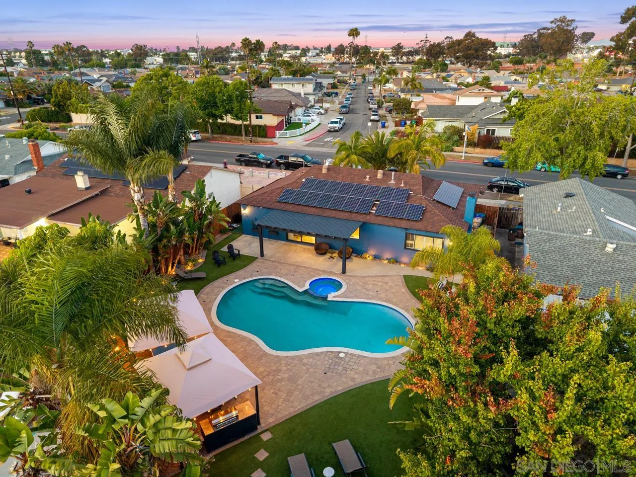 https://cdn.realtyfeed.com/cdn/127/260012027/adc1ab04f865739f45eb2f2dd9bb6549.webp