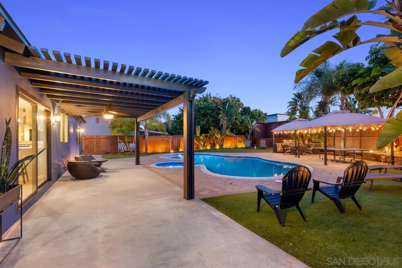 https://cdn.realtyfeed.com/cdn/127/260012027/cd8cb4b7a68c834d3849ab840d14afb9.webp