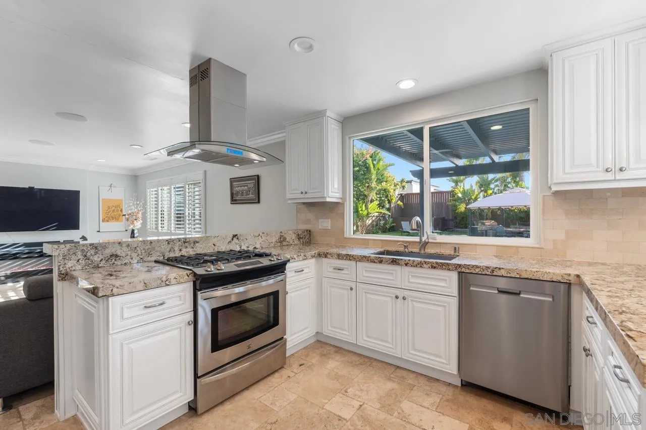 https://cdn.realtyfeed.com/cdn/127/260012027/dd83034f673e21f0e560440bcf5cfbe3.webp