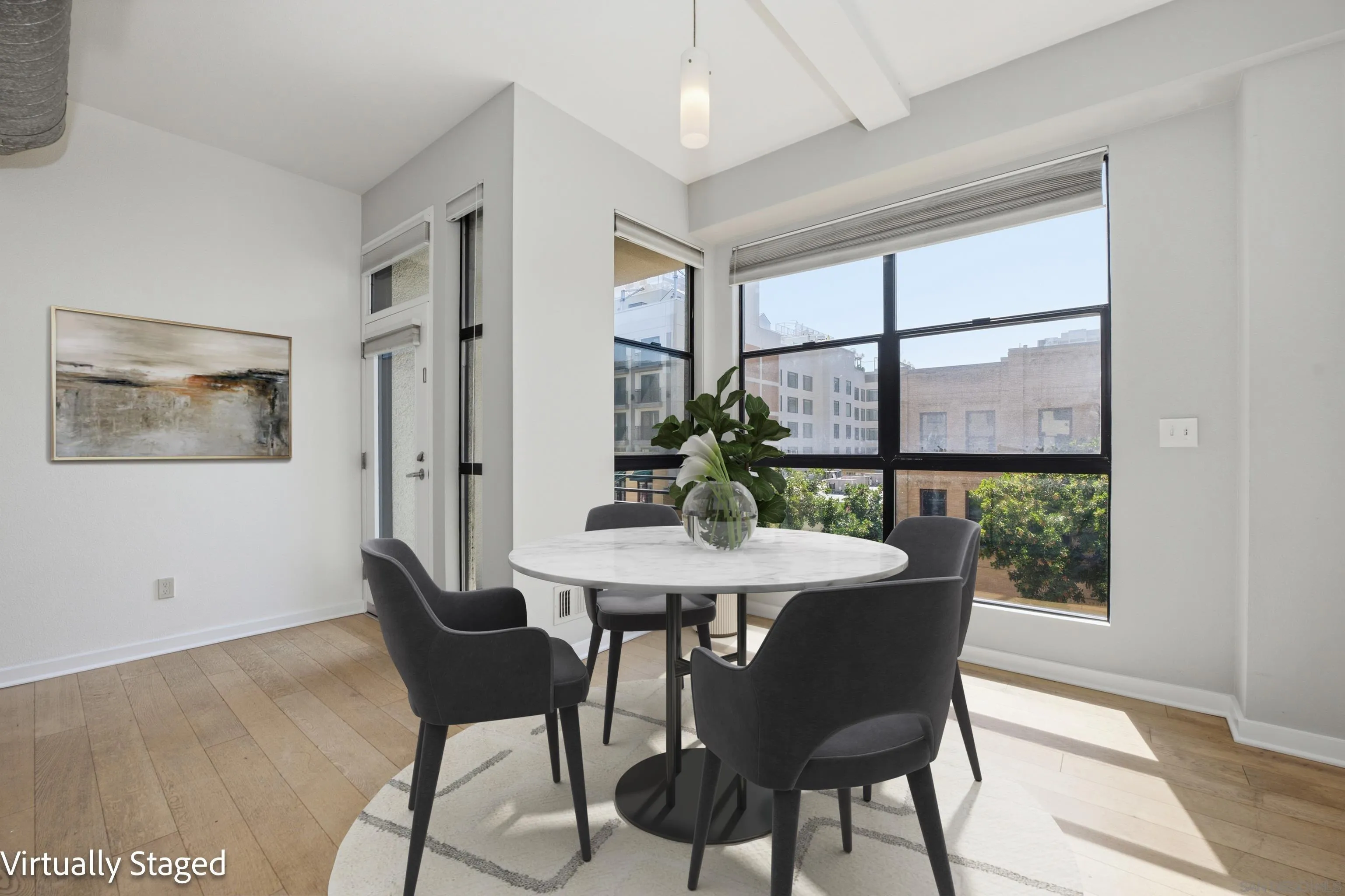 https://cdn.realtyfeed.com/cdn/127/260012030/3f50c7000f82594fc708d7d801ea16d5.webp