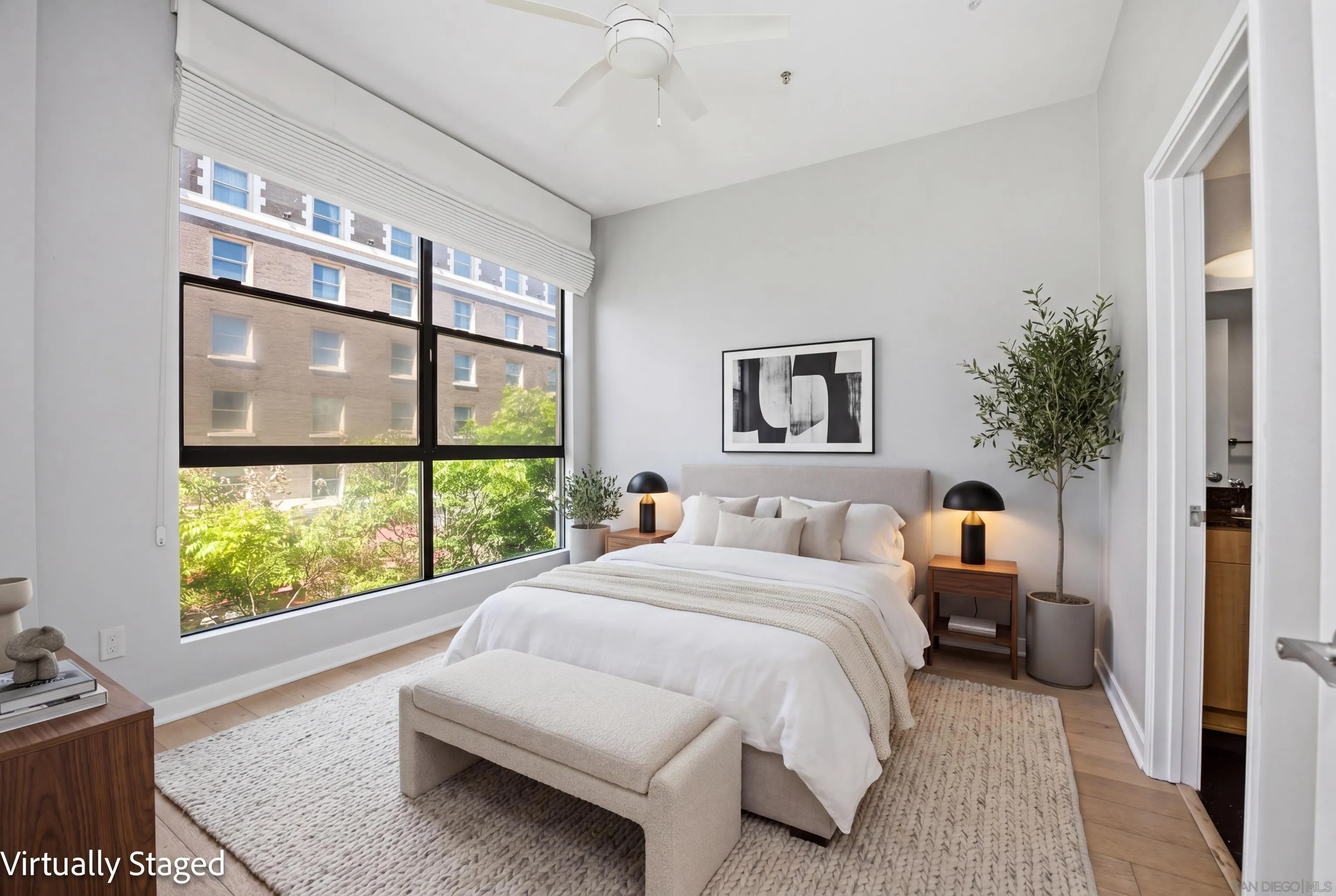 https://cdn.realtyfeed.com/cdn/127/260012030/f4cd6662f80b7dfb44e8e010d84c3f68.webp