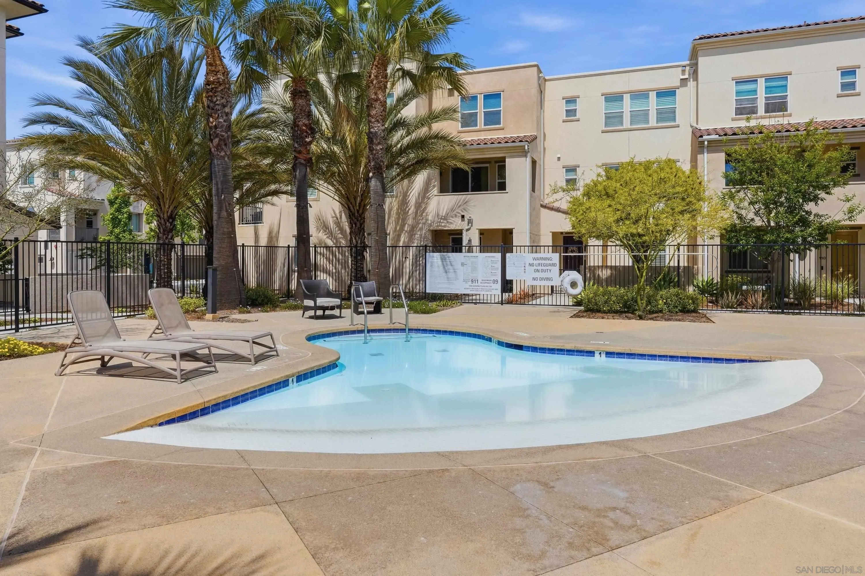https://cdn.realtyfeed.com/cdn/127/260012033/9f0fadaade176d63edc8de0848d8b60c.webp