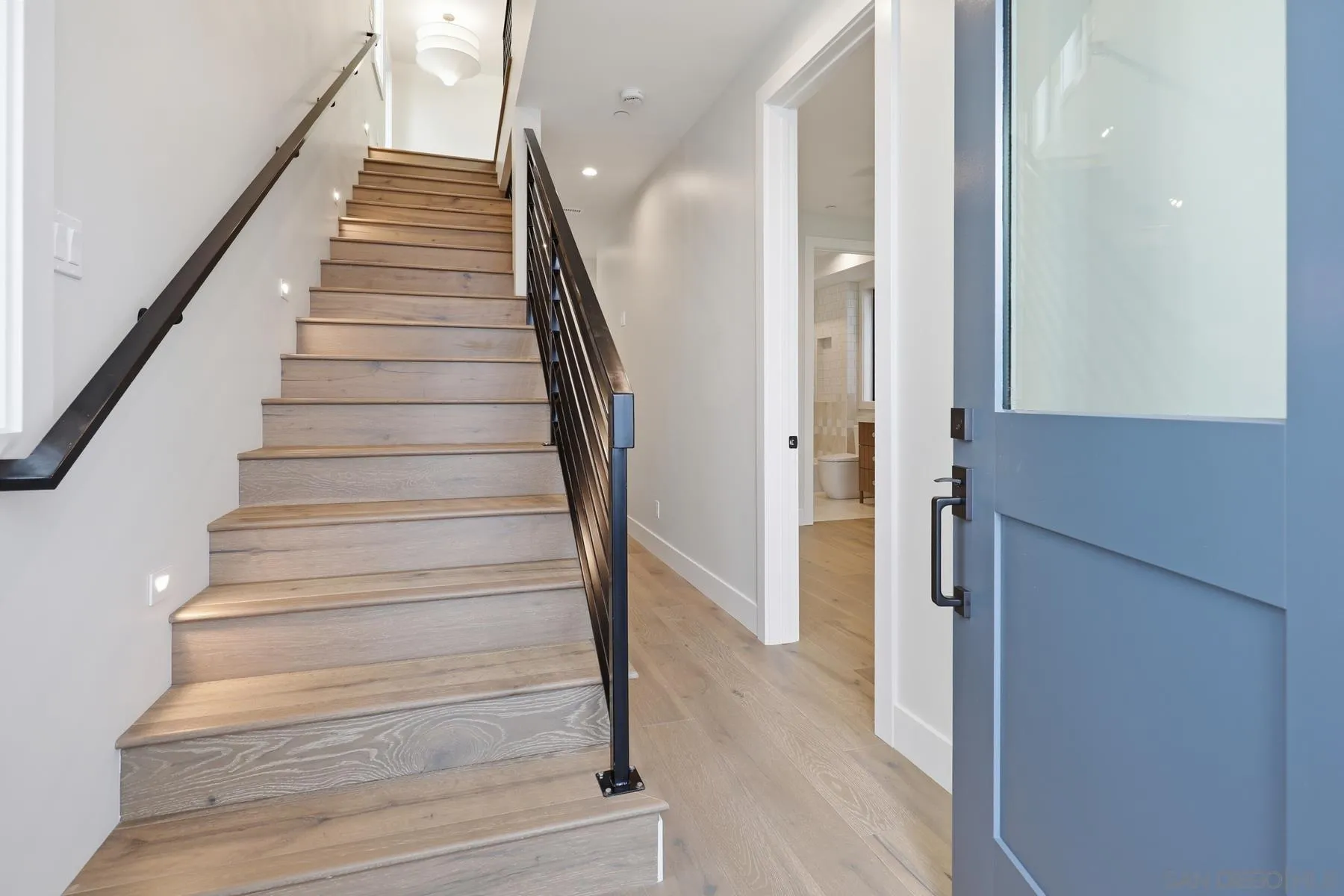 https://cdn.realtyfeed.com/cdn/127/260012043/1803d5a7cf0b97f2fe5f5532c76bd372.webp