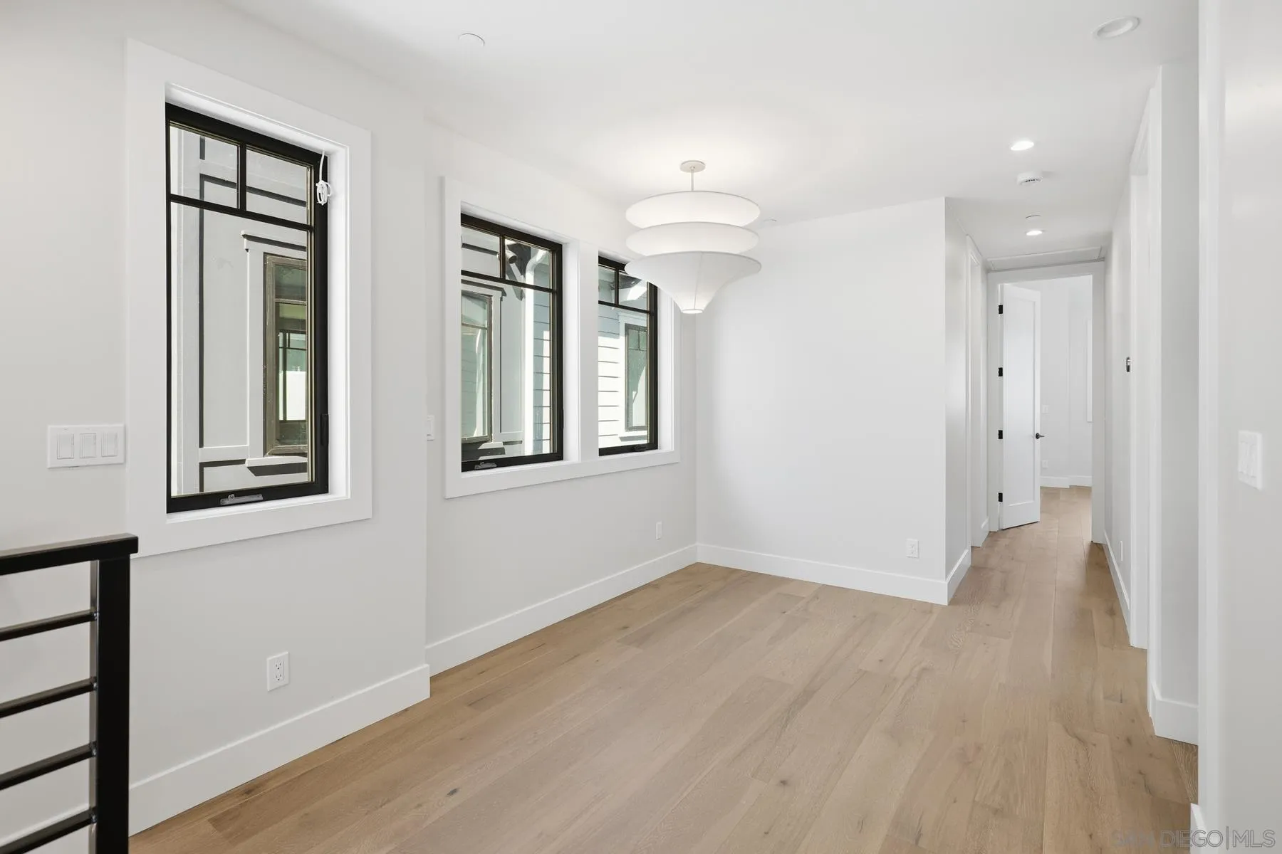 https://cdn.realtyfeed.com/cdn/127/260012043/96e4c2cdbcfcf4d036e0435ba5a68264.webp