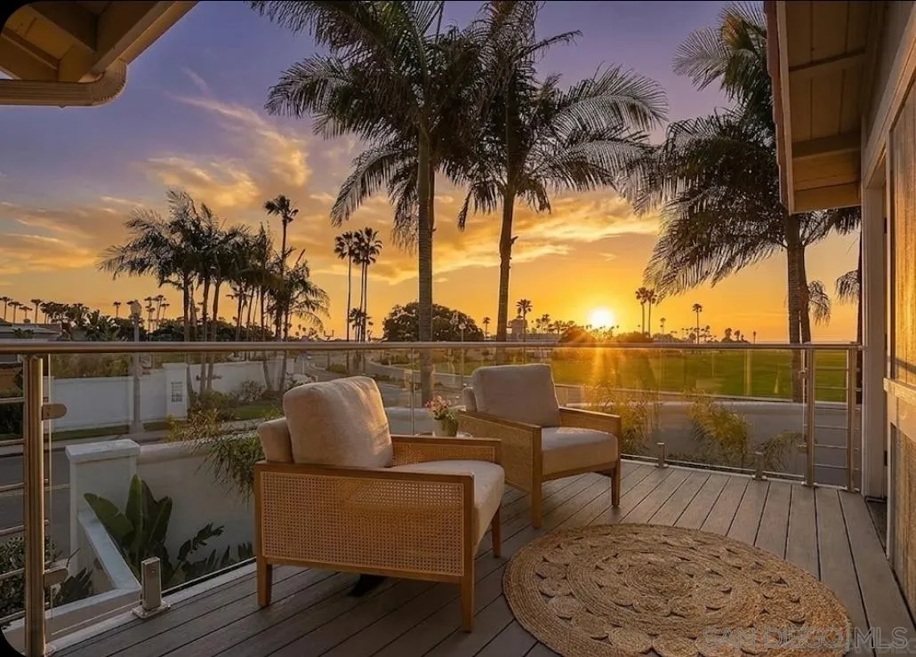 https://cdn.realtyfeed.com/cdn/127/260012050/359fe1e4d3bb9701918437123d985d16.webp
