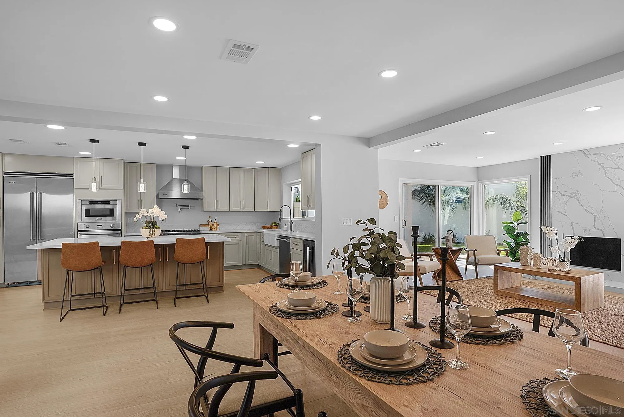 https://cdn.realtyfeed.com/cdn/127/260012050/5979a14e3dd30e3ab5d43d5cd6bb0b7b.webp