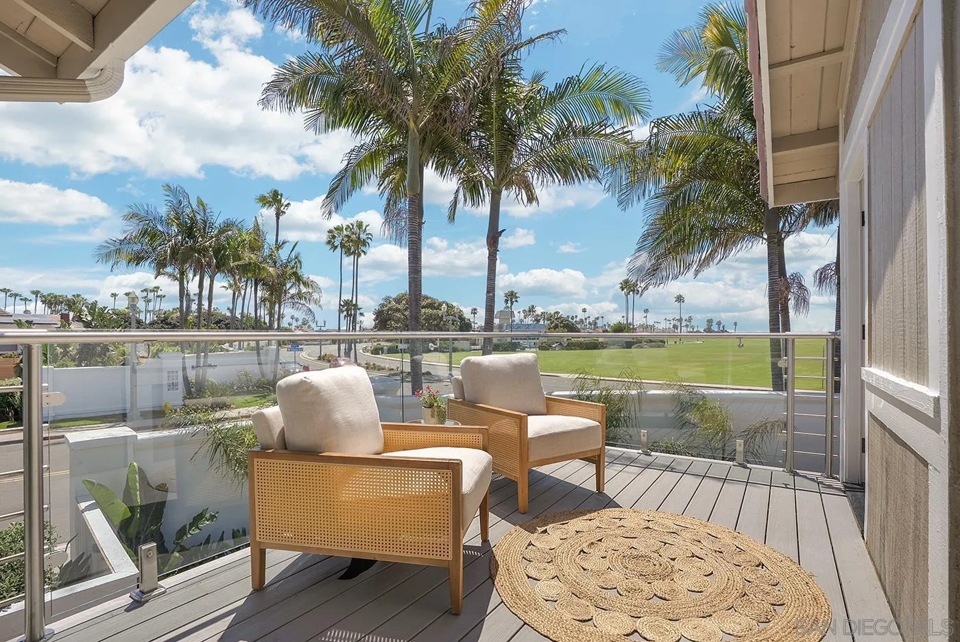 https://cdn.realtyfeed.com/cdn/127/260012050/66a533e05f07d6dd96fd153350c8b893.webp