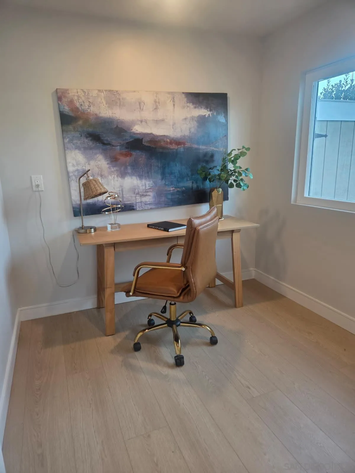 https://cdn.realtyfeed.com/cdn/127/260012050/cfb6884119fc5afb855652b80a307a07.webp