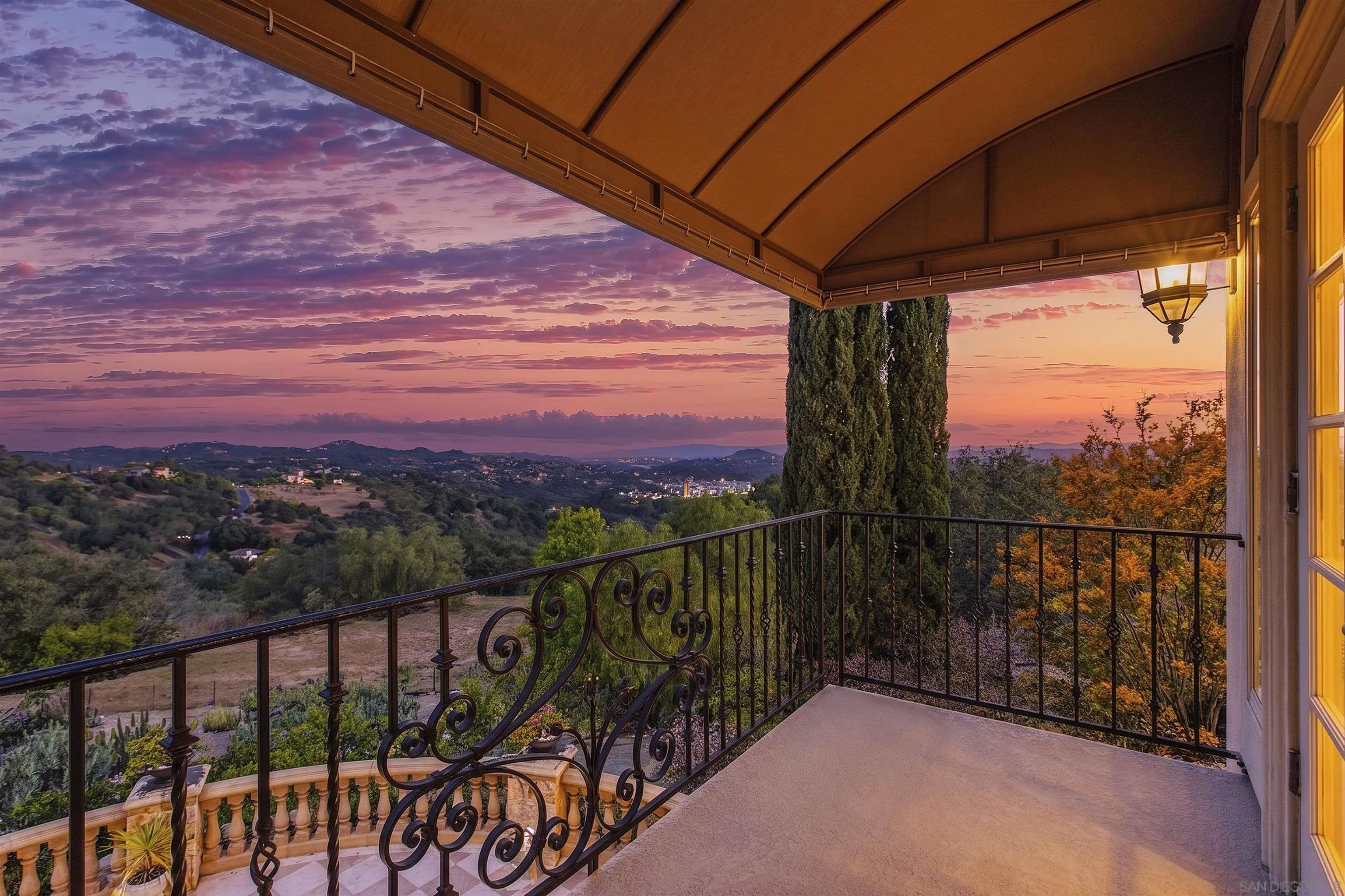 https://cdn.realtyfeed.com/cdn/127/260012051/1a13ade31eed966dd8aeafdd2a01b274.webp