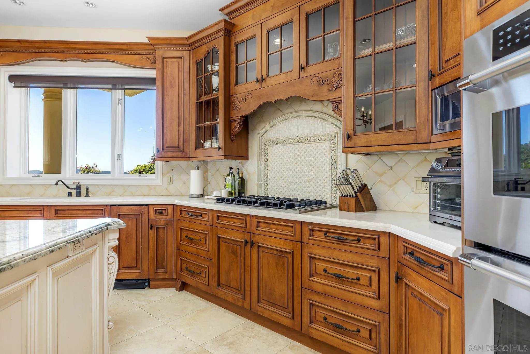 https://cdn.realtyfeed.com/cdn/127/260012051/9dd7acbb56b0d94aa1a9214e806326d5.webp