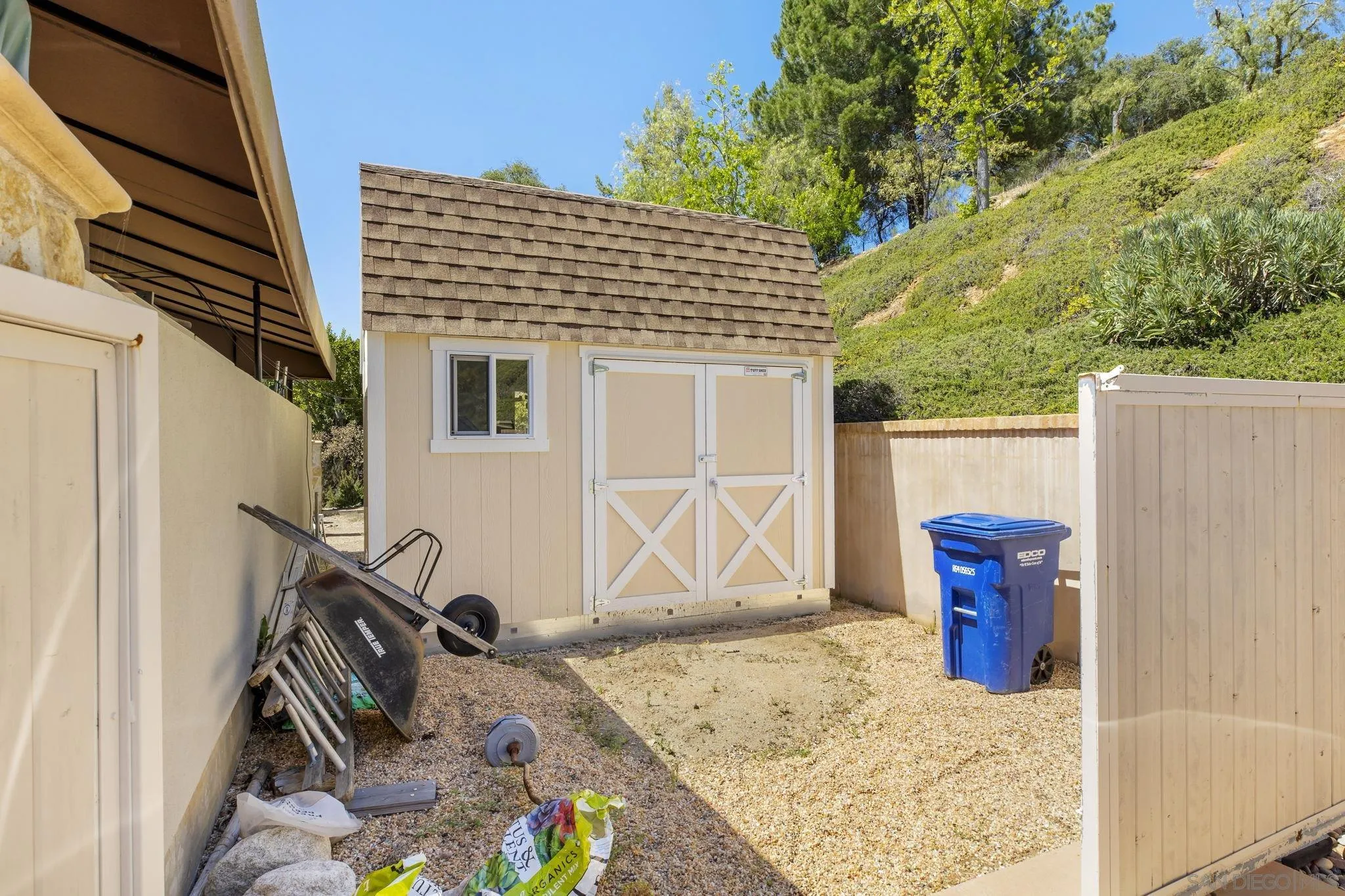 https://cdn.realtyfeed.com/cdn/127/260012051/a99067df3ee13cfa35ee4b50607735d3.webp