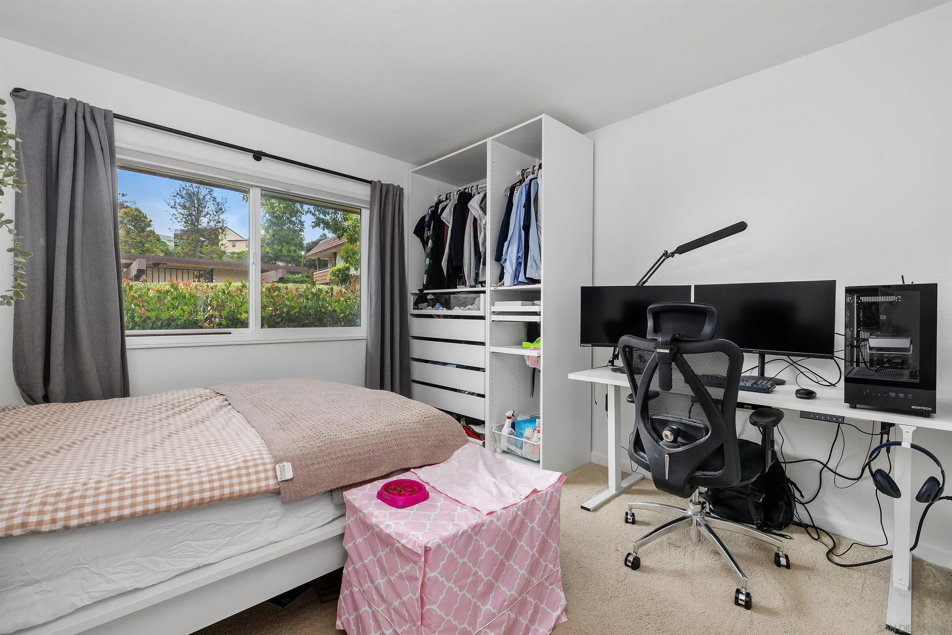 https://cdn.realtyfeed.com/cdn/127/260012052/74a47b3f8b2c10e9874867cfe65a93bb.webp