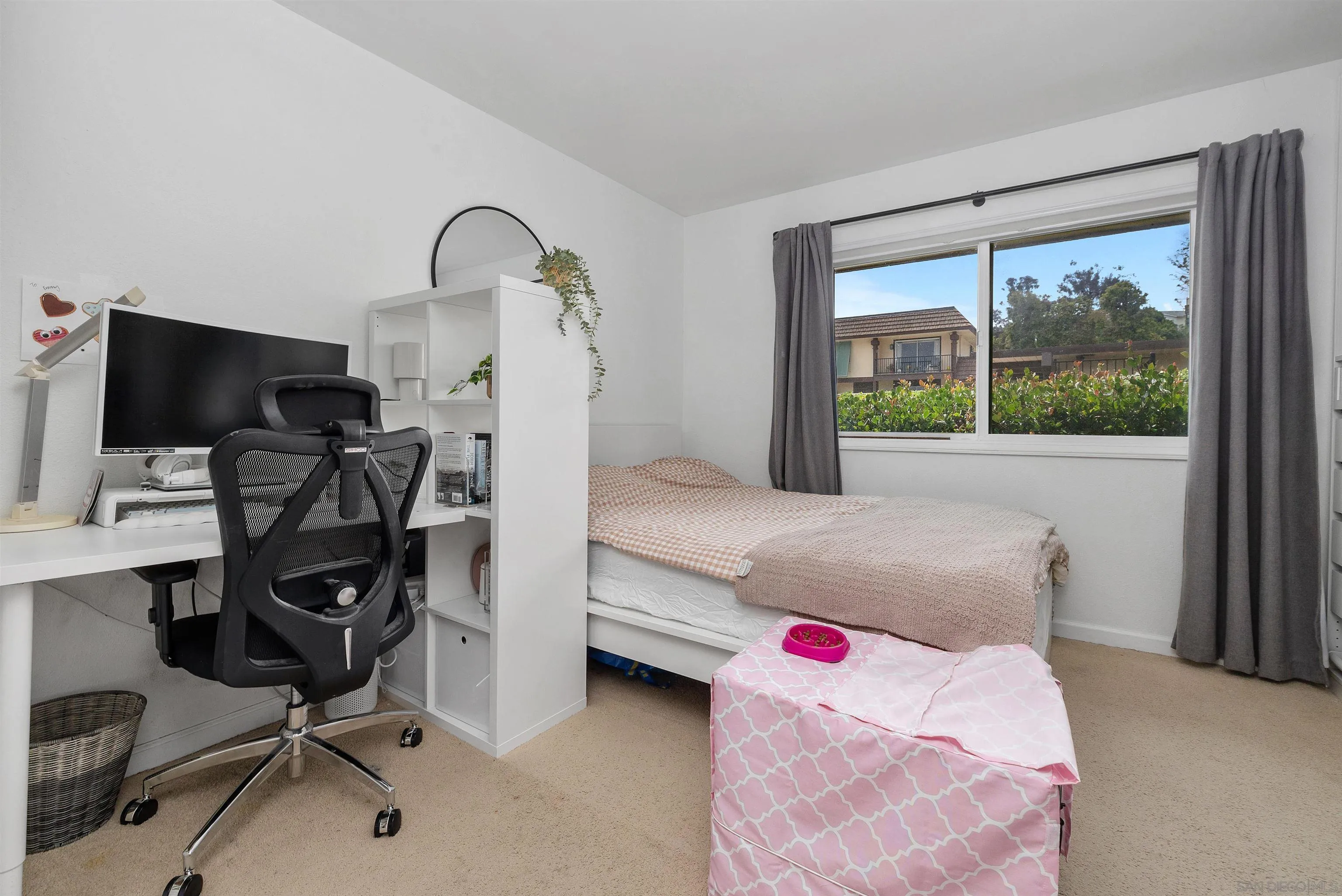https://cdn.realtyfeed.com/cdn/127/260012052/76b17b5acb0a8edc859ccb7ded192e88.webp