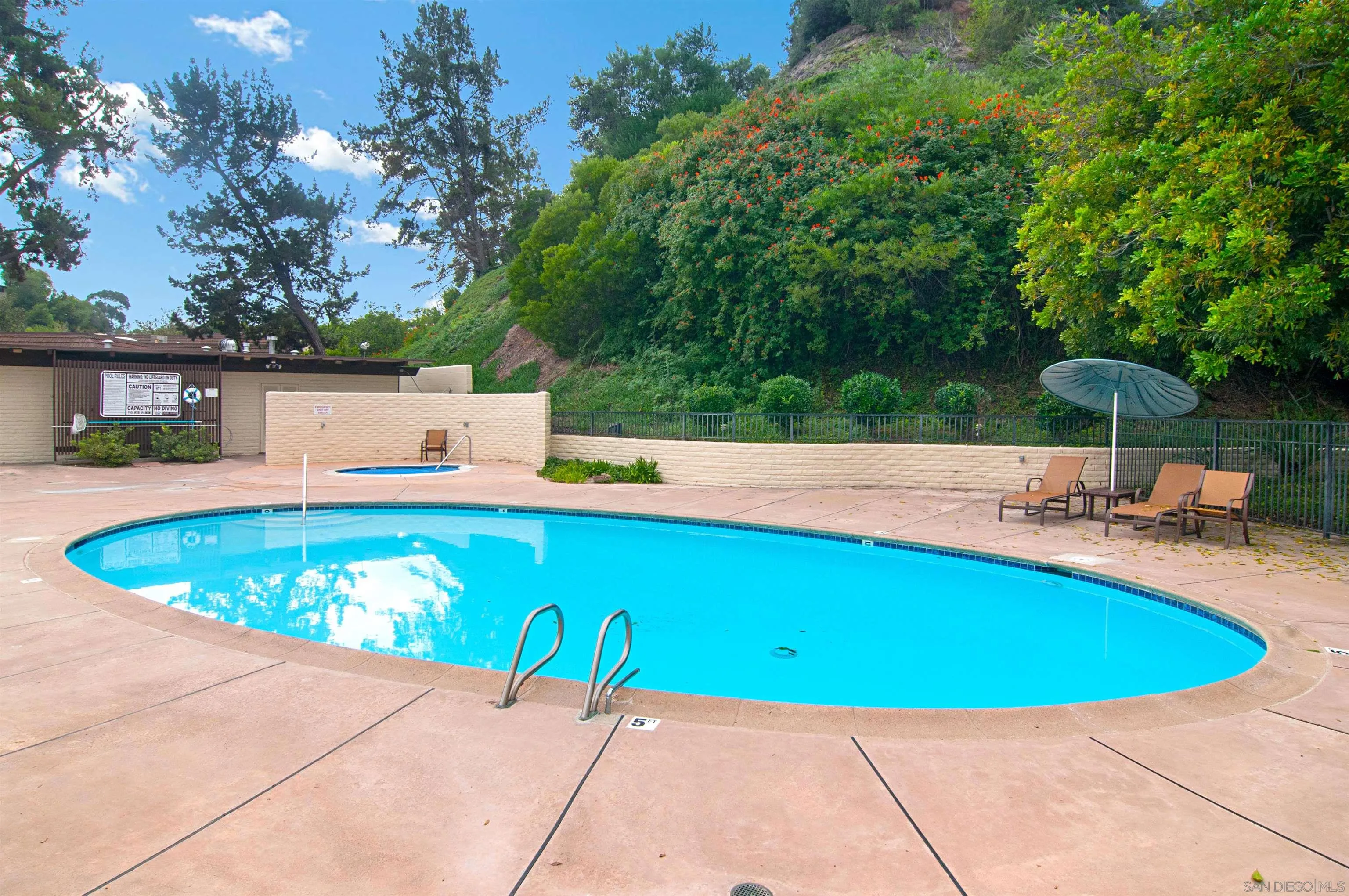 https://cdn.realtyfeed.com/cdn/127/260012052/c23528b4f31430e9ec0ab42efcf1590a.webp