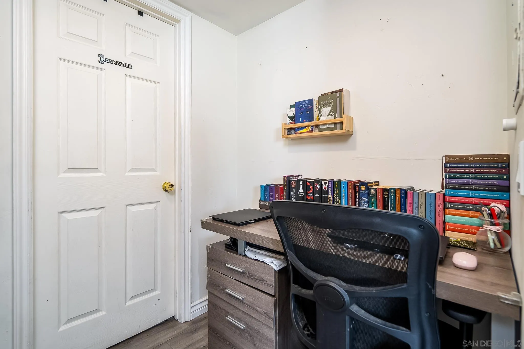 Photo #12: 260012056 Listing: Photo #12