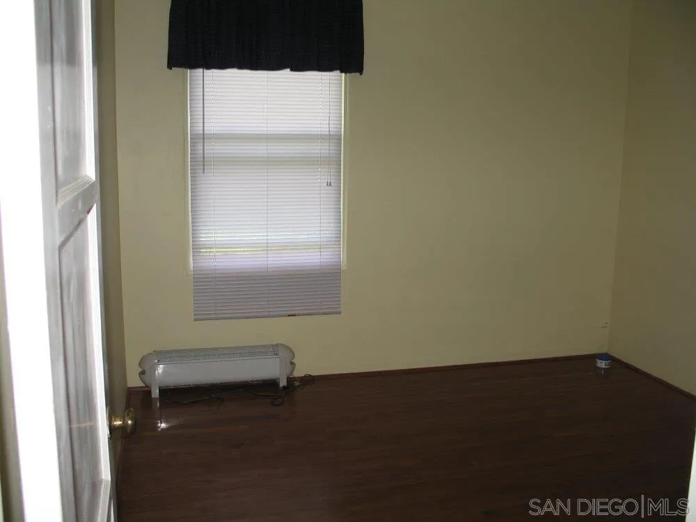 https://cdn.realtyfeed.com/cdn/127/260012061/a1f987e1a3dec39501d4010957a6d147.webp