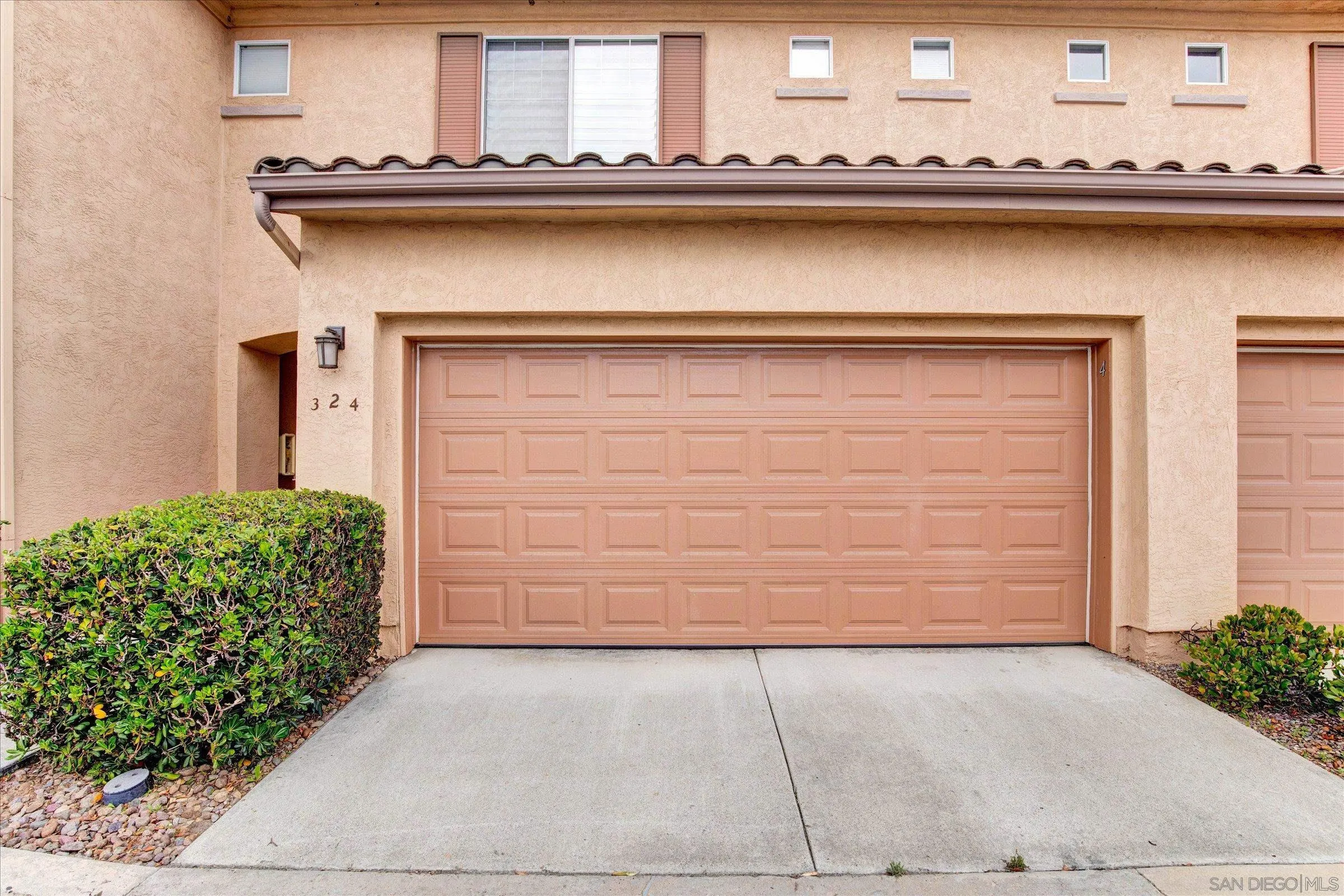 Photo #2: 260012064 Listing: Photo #2