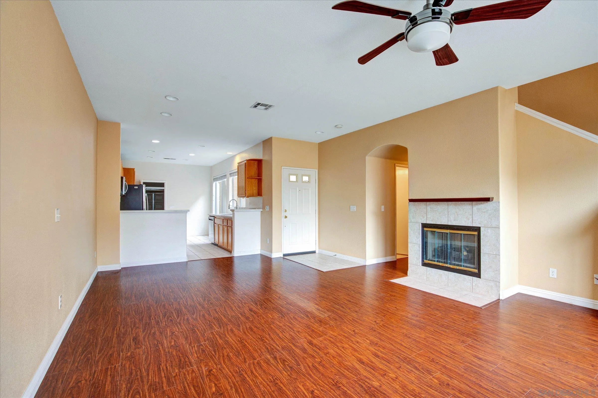 Photo #11: 260012064 Listing: Photo #11