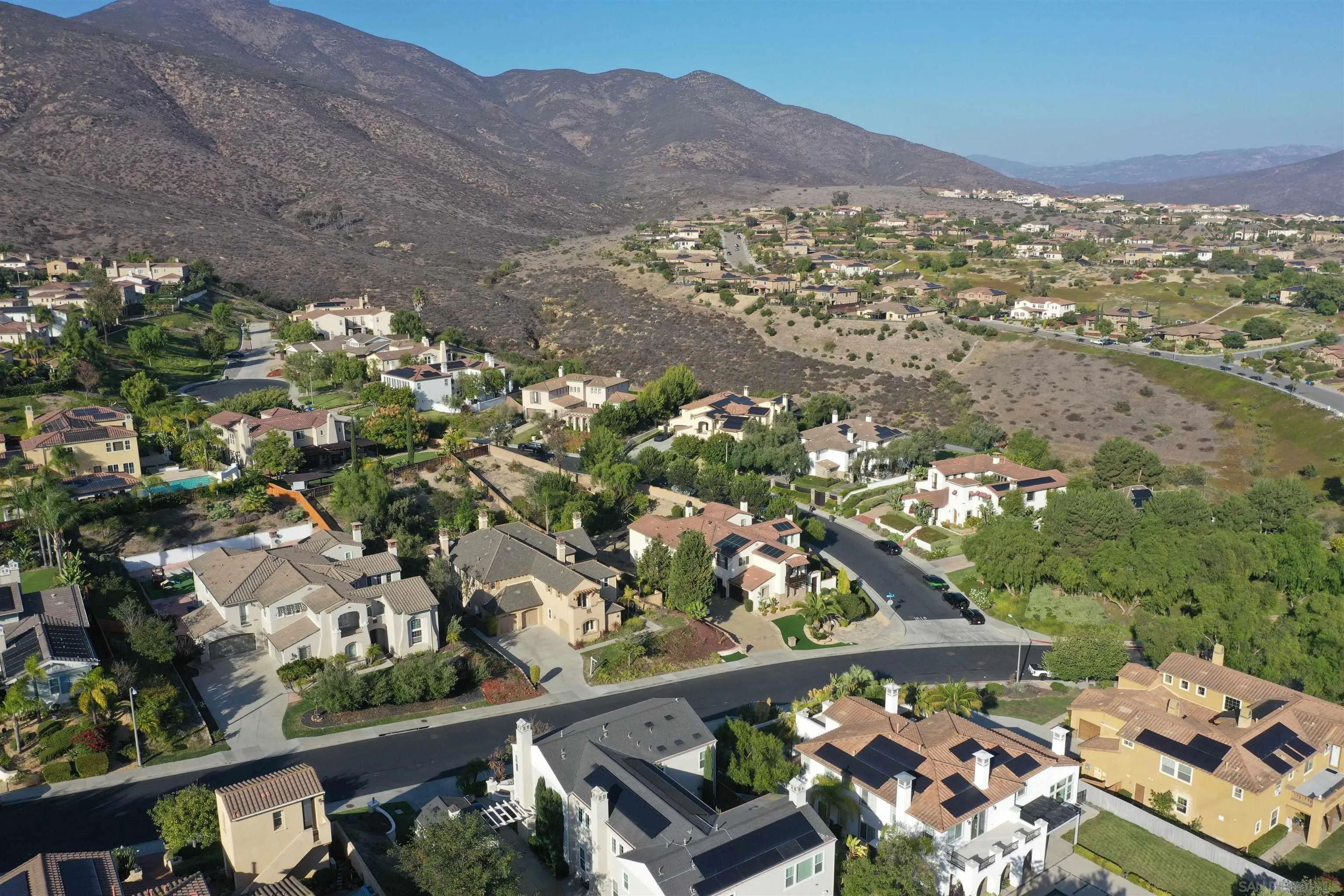 https://cdn.realtyfeed.com/cdn/127/260012067/0ca66c72e8c0c82fc0cd08012ab383e4.webp