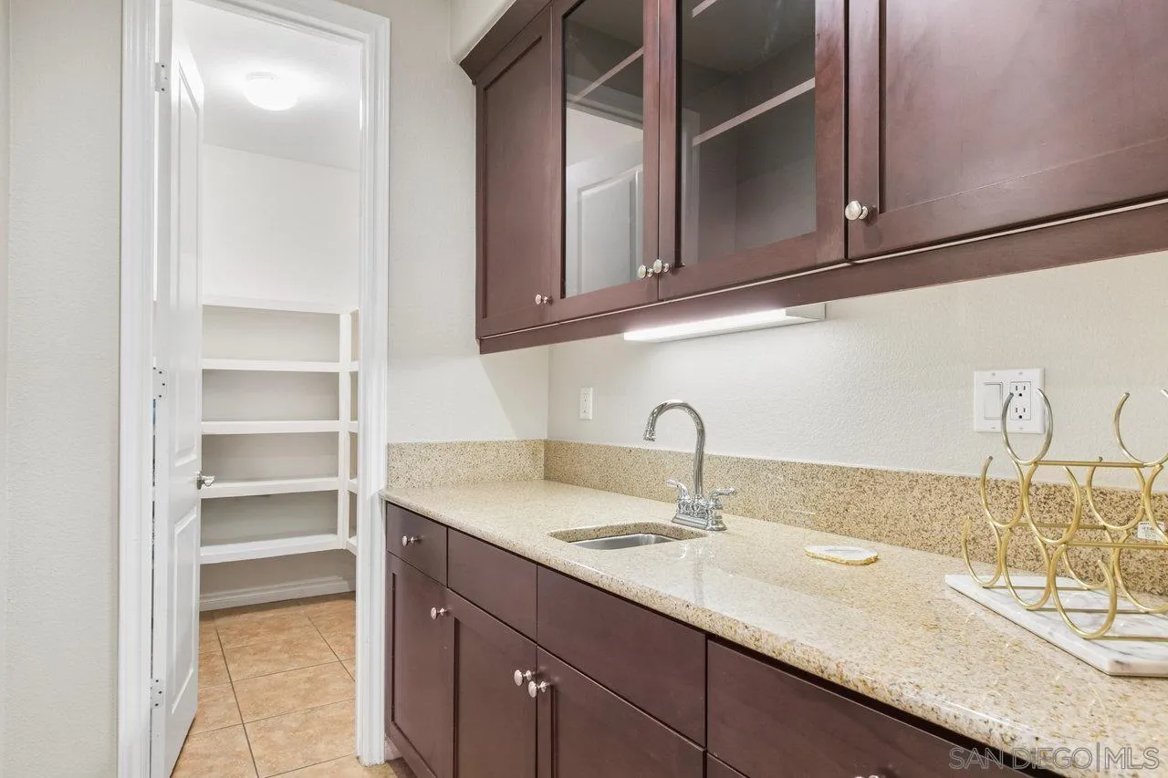 https://cdn.realtyfeed.com/cdn/127/260012067/43733df5af82d65ac857c28a19e26be2.webp