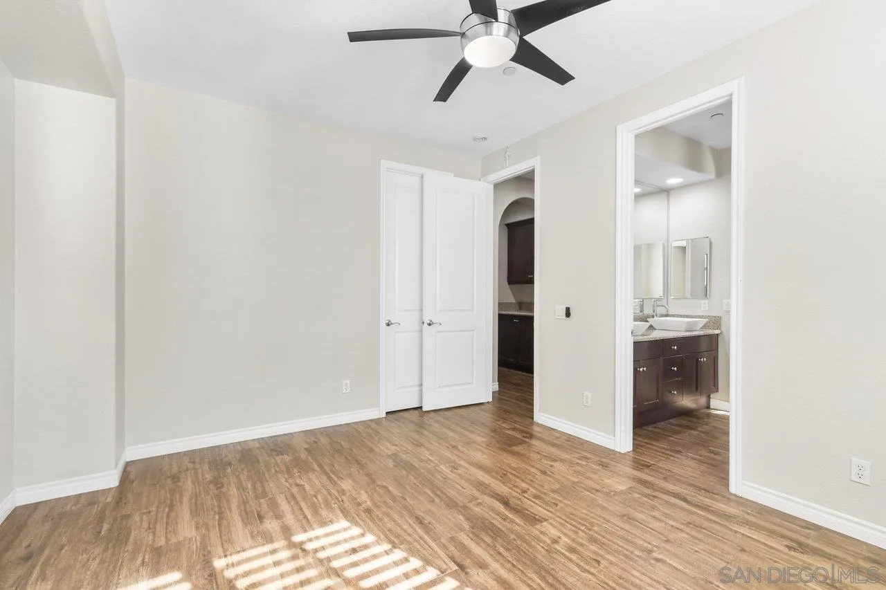 https://cdn.realtyfeed.com/cdn/127/260012067/4e8fd73f7afcbeca67509de8e889e3eb.webp