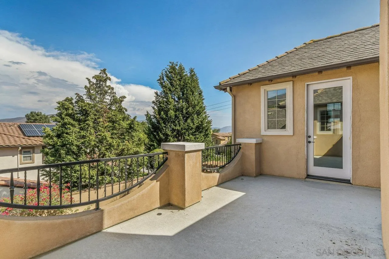 https://cdn.realtyfeed.com/cdn/127/260012067/59522b9a0e84f3206da37569eb709f8a.webp