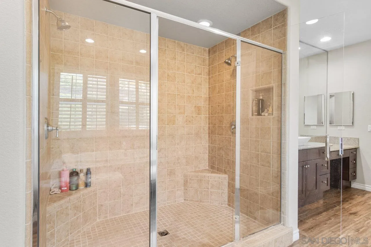 https://cdn.realtyfeed.com/cdn/127/260012067/86f5f26d0ffc522989f79ba17f25a0b7.webp